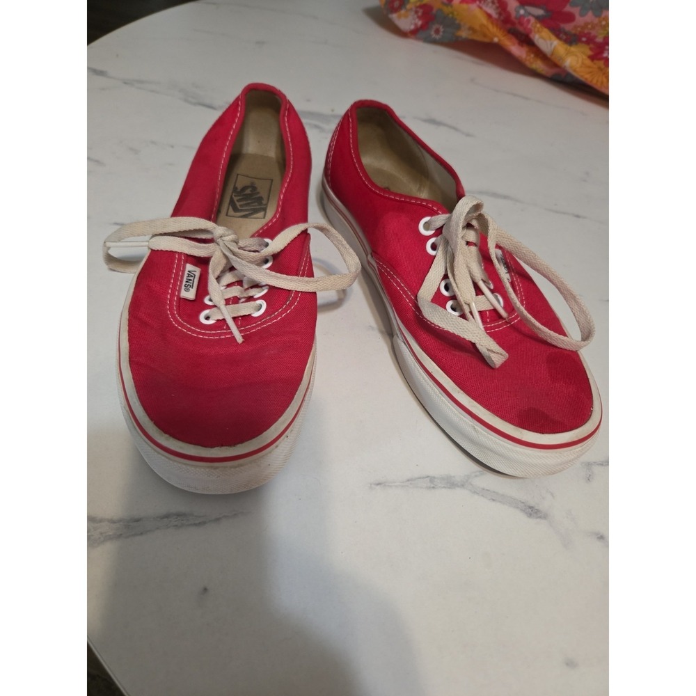 Vans Authentic Classic Red Canvas‎ Low Top Sneakers Men's 7 / Women's 8.5